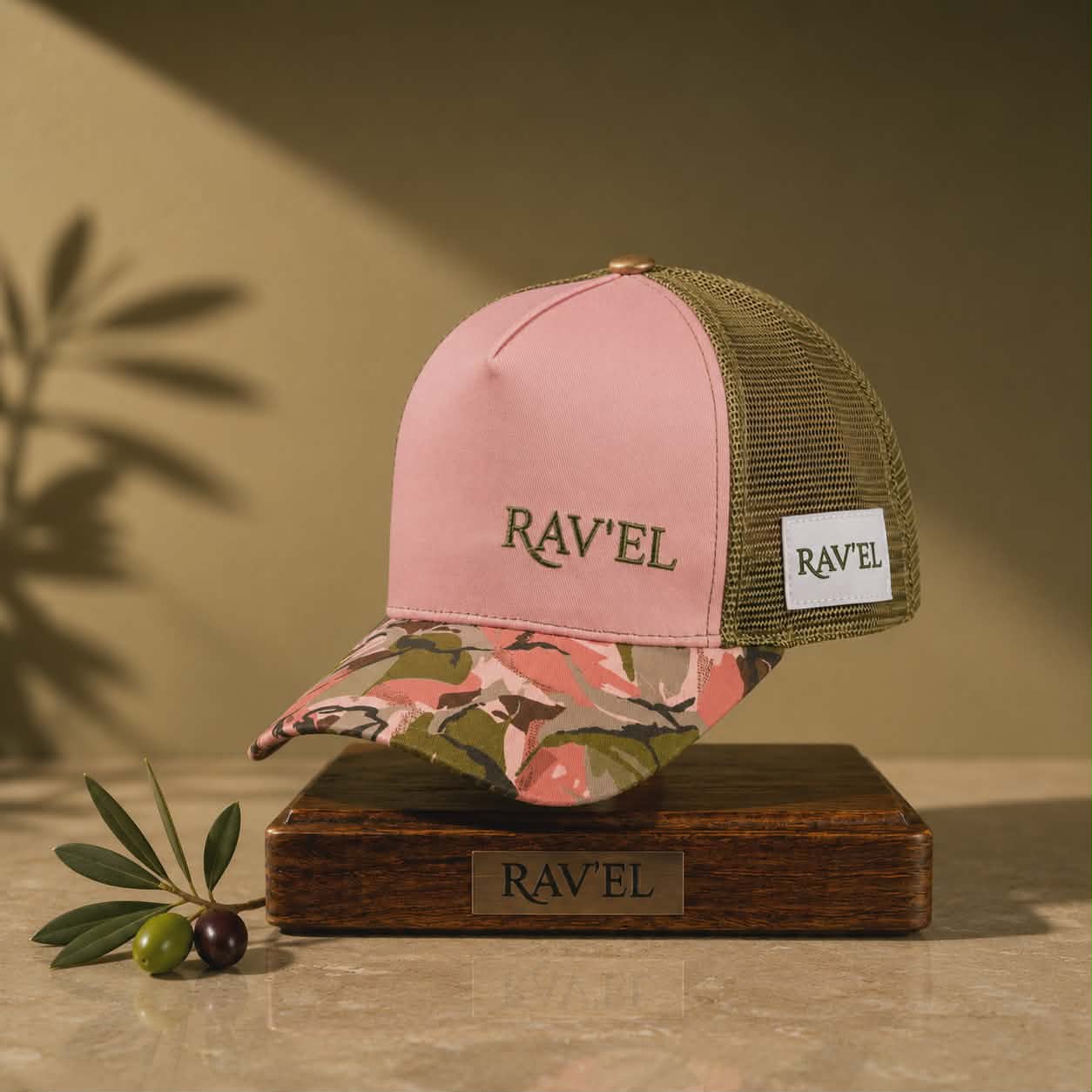 Pink Army: Casquette rose et vert militaire Truckers premium en édition limitée à 83 exemplaires