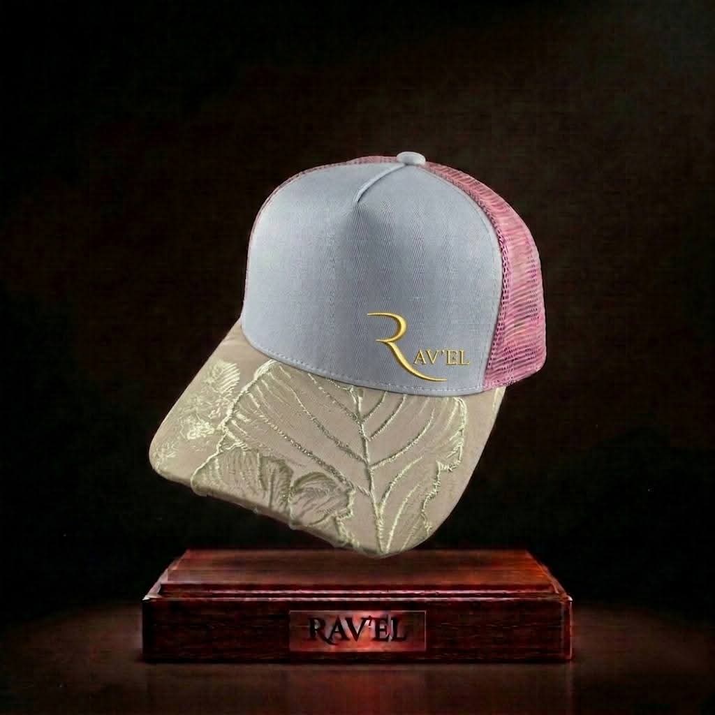 Gold Riviera: Casquette blanche/rose/dorée Trucker premium en édition limitée collab Makaĩ
