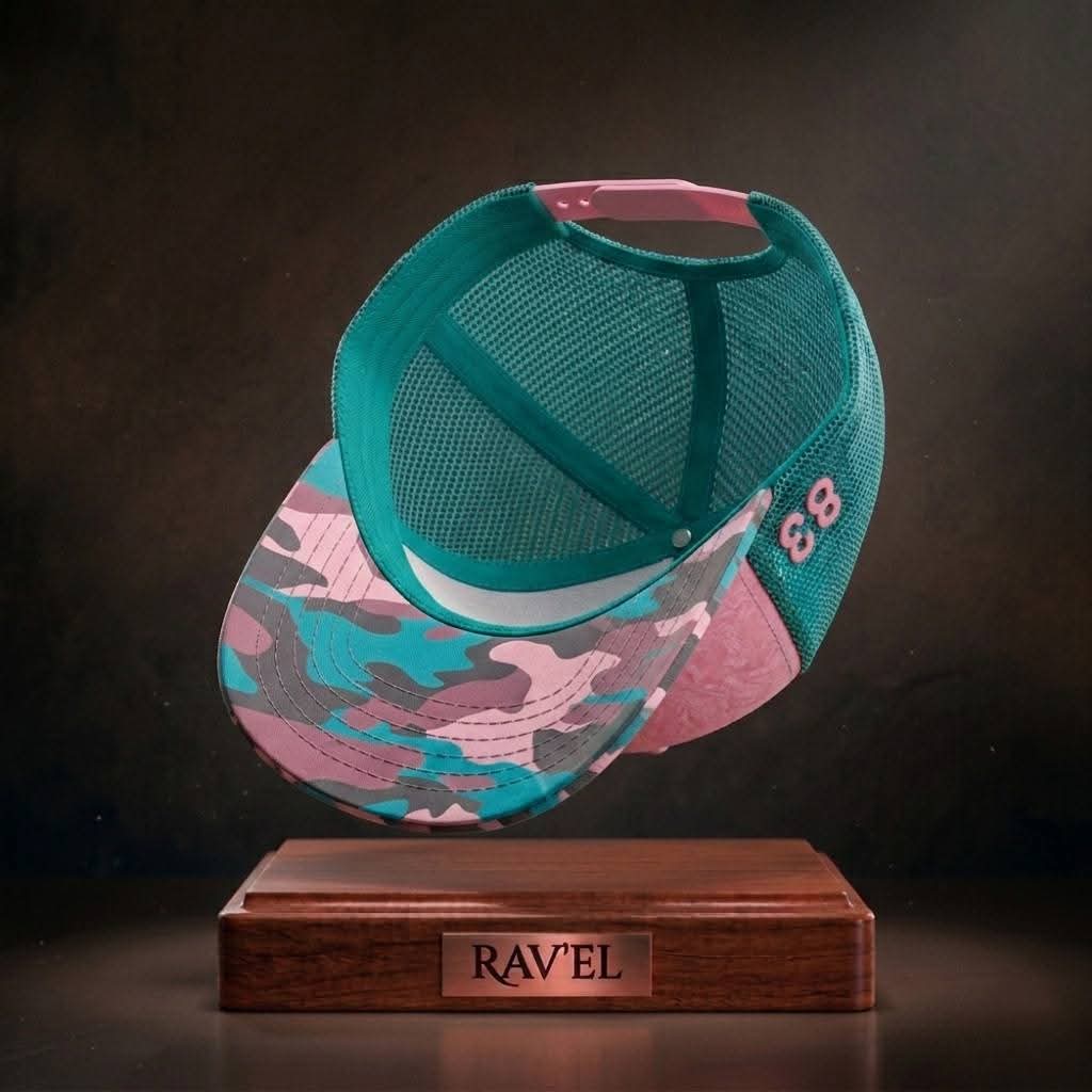 Casquette bleu et rose militaire premium en édition limitée à 83 exemplaires