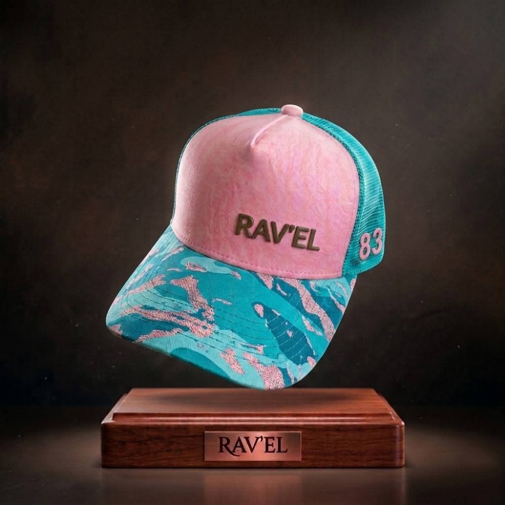 Casquette bleu et rose militaire premium en édition limitée à 83 exemplaires